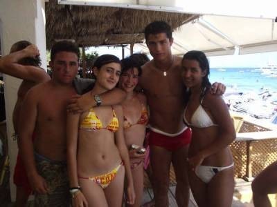 Ci moi avec les amis...!